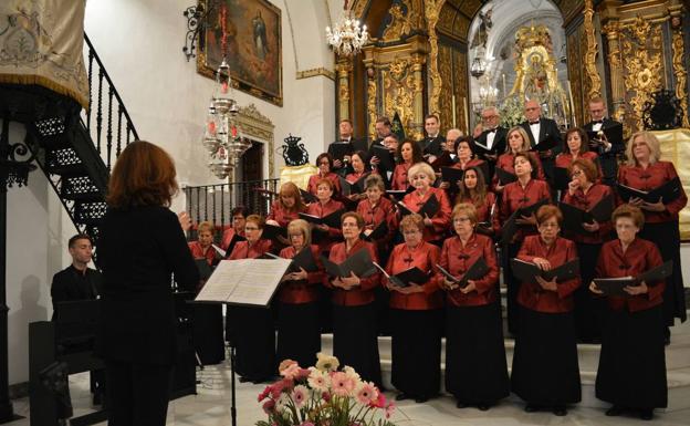 Ve la luz la revista conmemorativa de los 50 años de la fundación de la Coral Frexnense