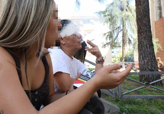 Los jóvenes extremeños se inician en el alcohol y el tabaco a los catorce años