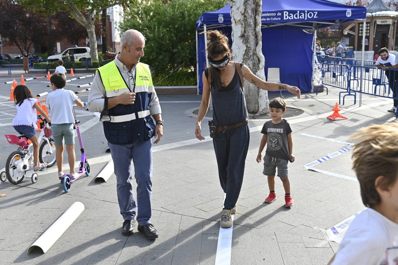 San Francisco acoge la exhibición de medios policiales organizada por la Policía Local