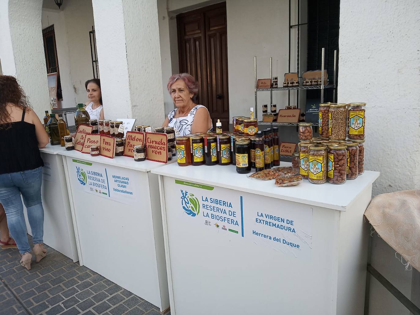 Más de mil personas celebran en Herrera del Duque que La Siberia es reserva de la biosfera