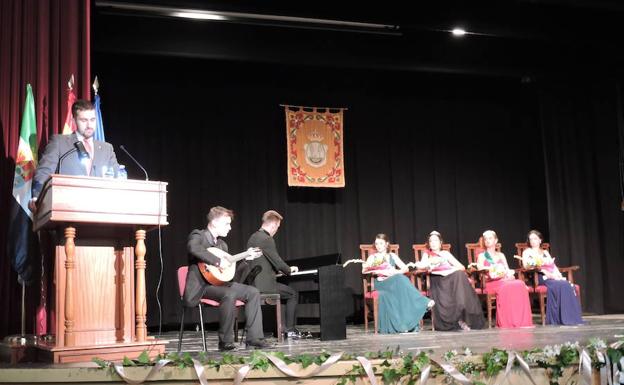 Emoción, recuerdos y algunas risas en el pregón de las ferias de San Mateo 2019