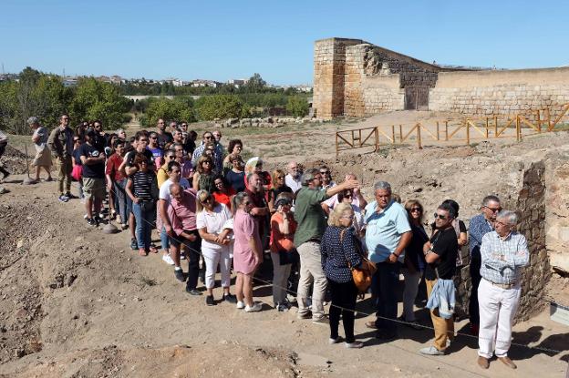 Las visitas a la Huerta de Otero desbordan las previsiones y se amplían a octubre