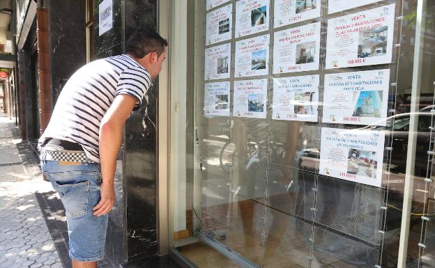 Frenazo veraniego en el mercado inmobiliario por la nueva Ley Hipotecaria