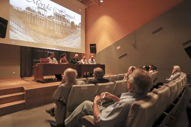 Amigos de Mérida propone crear una ciudad romana en miniatura visitable