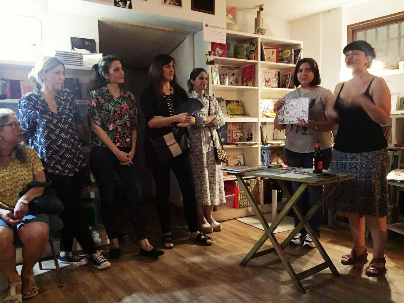 CACERESCAPARATE | Mujeres ilustradas y los estudiantes del 89