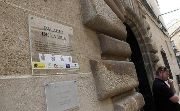 'Un mundo de historia en viñetas' en el Palacio de la Isla de Cáceres