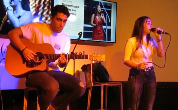 La cantante Ana Moreno da un concierto en la sala 'Ámbito cultural' de El Corte Inglés