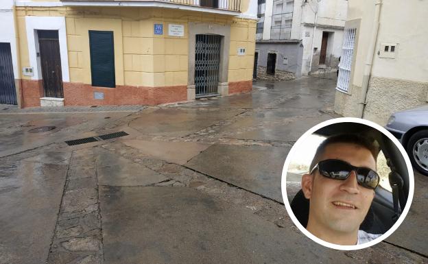 Investigan el apuñalamiento de un joven que apareció muerto en pleno centro de Logrosán