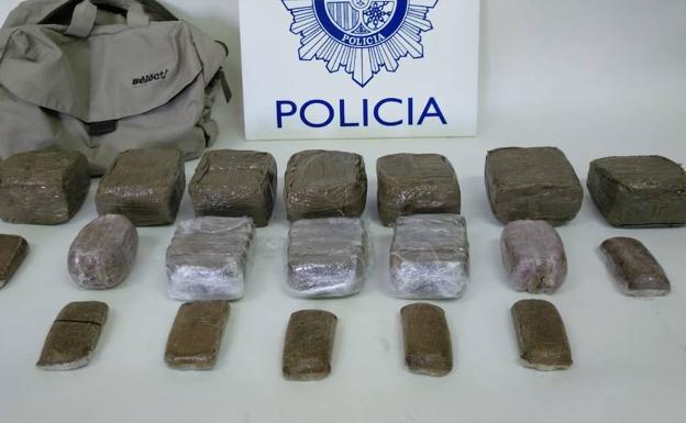 Desmantelan una organización que abastecía de hachís al Casco Antiguo de Badajoz