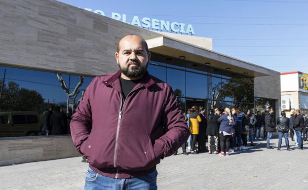 «Nos han negado velar a mi tío en un tanatorio porque somos gitanos»