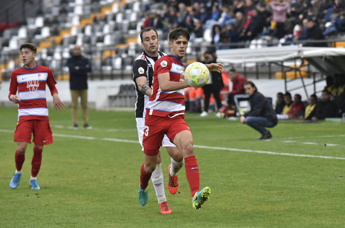 El partido Badajoz 4 - 0 Granada B, en imágenes