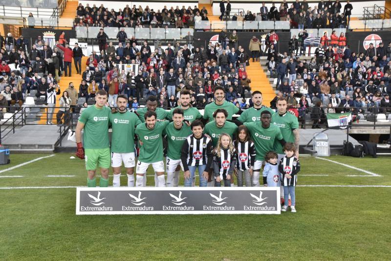 El Badajoz gana a Las Palmas (2-1) y sigue en la Copa del Rey