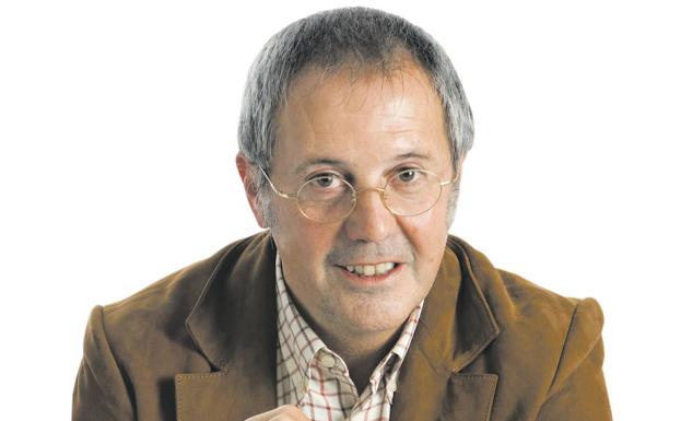 Fernando R. Lafuente gana el Premio de Periodismo Ciudad de Cáceres
