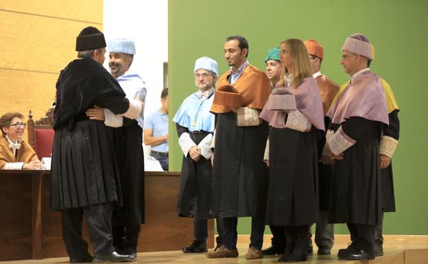 La Universidad no es un club