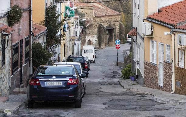 «Millán-Astray recuperará su calle en Plasencia si los expertos no se pronuncian»