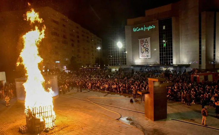 La quema del Marimanta abre la programación carnavalera