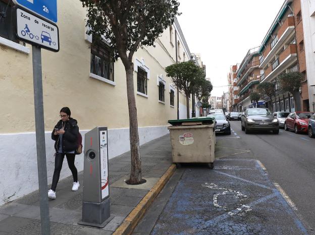 El Consistorio de Mérida pide ayuda económica para cambiar los puntos de recarga eléctricos