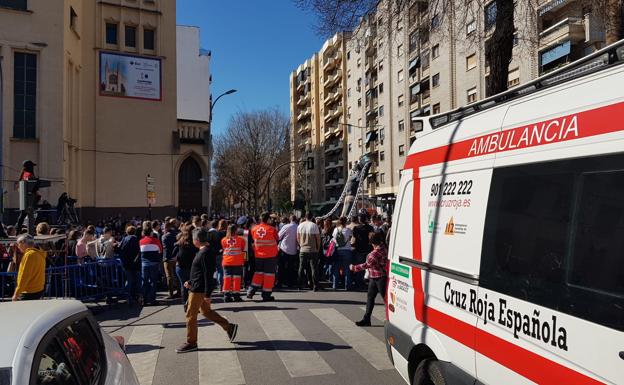 Cruz Roja atiende a 76 personas por lipotimias en el desfile del Carnaval de Badajoz