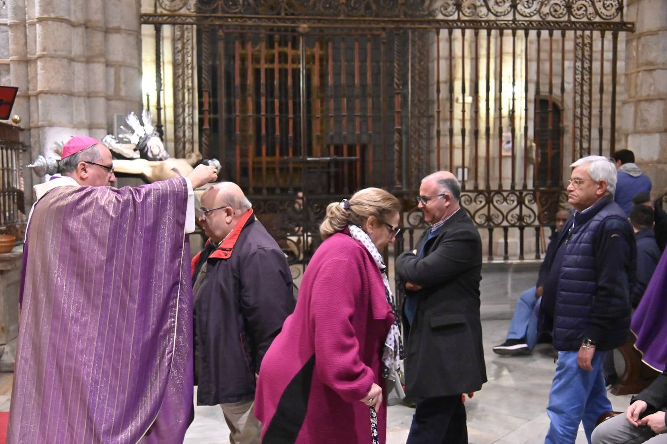 Miércoles de ceniza en la Catedral de Badajoz