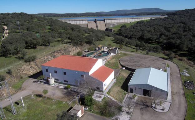 La Diputación de Badajoz plantea comprar la electricidad para abastecer después a los pueblos