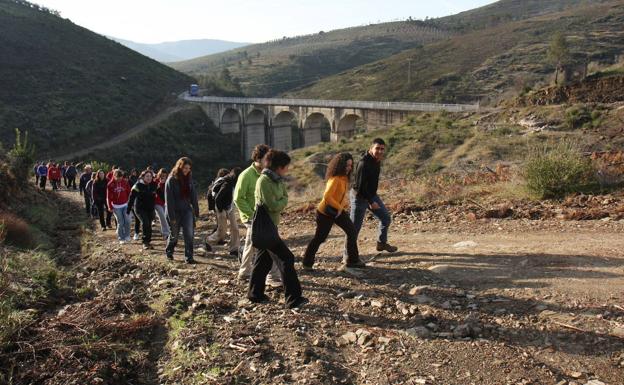 Canceladas las dos próximas citas del programa Plantabosques en Pescueza y Portugal