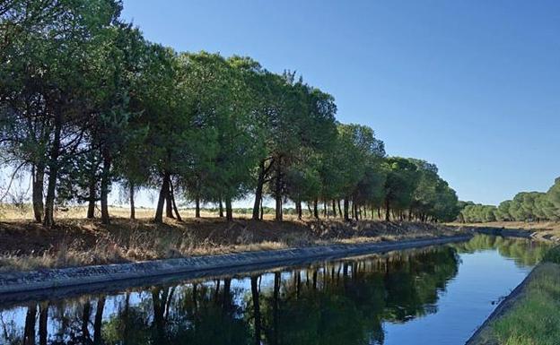 Una mujer de 69 años resulta herida tras caer su vehículo en el canal de Valdivia