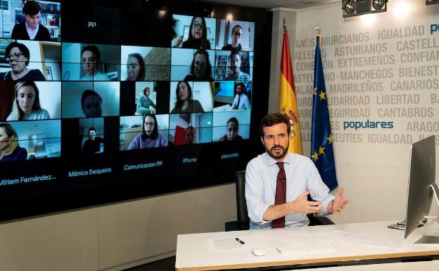 Casado apoya a sus presidentes autonómicos en la exigencia de más restricciones