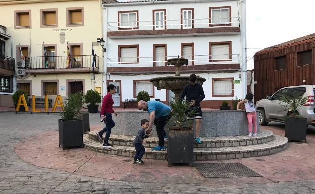 El Ayuntamiento de Alía determina que las tiendas del pueblo solo podrán abrir por las mañanas