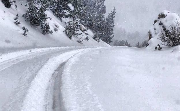 La nieve, la lluvia y el frío ayudarán hasta el miércoles a mantener el confinamiento