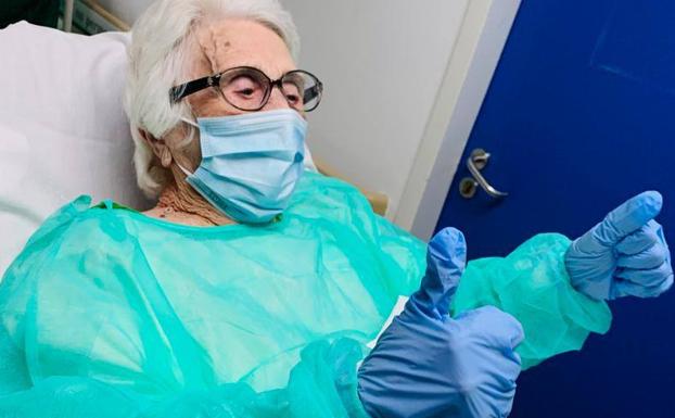 Una mujer de 105 años de Calamonte sale del hospital tras superar el virus