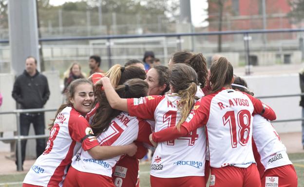 El Santa Teresa, pendiente del ascenso a Primera