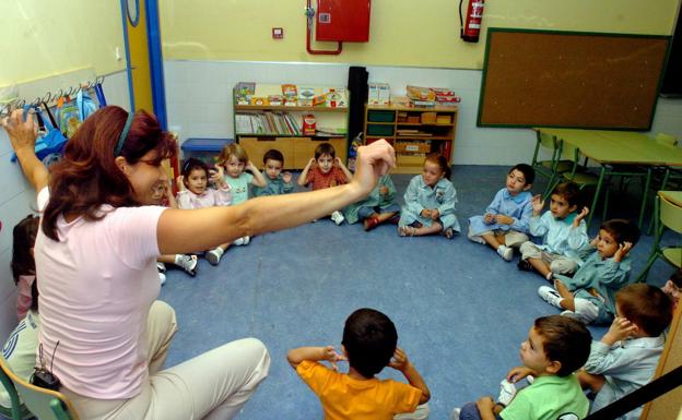 La escolarización de los niños de tres años se podrá hacer por Internet