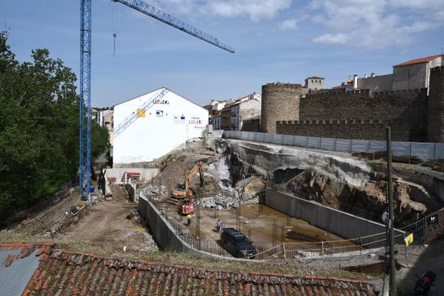 47 empresas de Plasencia volverán al trabajo por las obras públicas