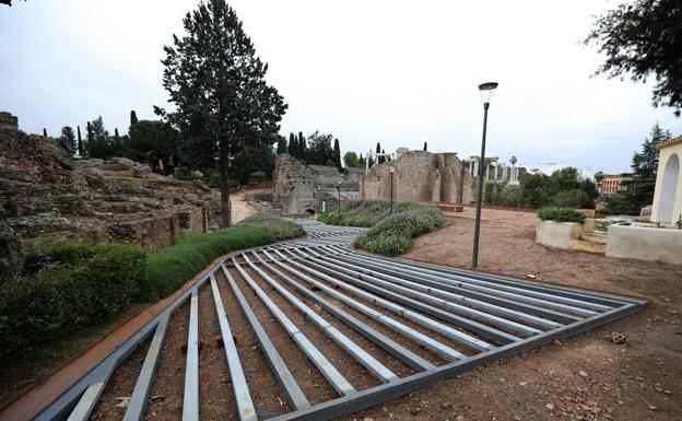 El Consorcio retoma las obras de conservación de varias zonas del Teatro Romano de Mérida