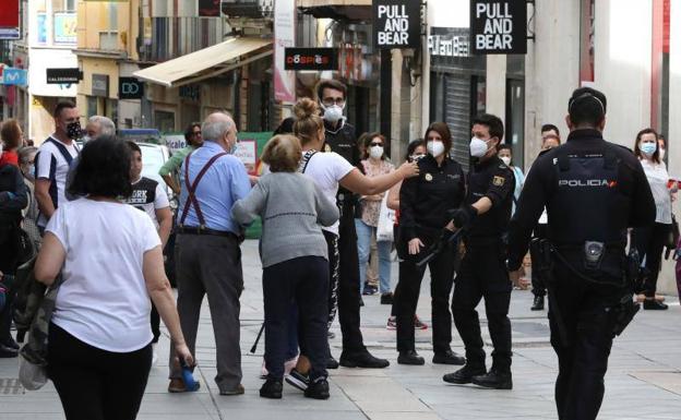 Las medidas de alivio no son para hacer corros o pararse a hablar, advierte el 112