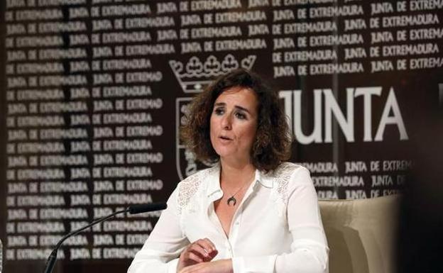 La consejera Olga García, premio Atila