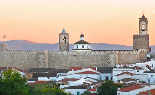 Juventudes socialistas de Fregenal envían un comunicado al concejal de obras, parques y cementerios, Eloy Giraldo