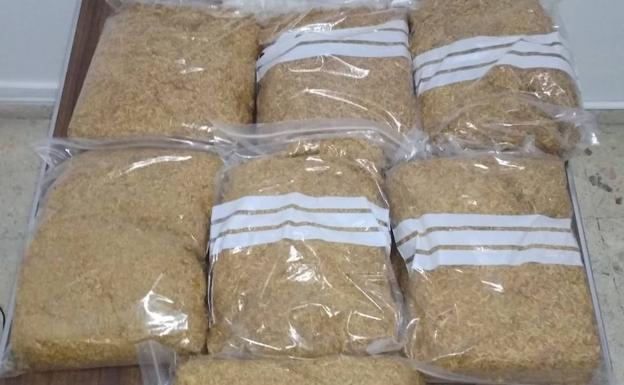 La Policía Local de Talavera la Real interviene tabaco de contrabando destinado a la venta clandestina