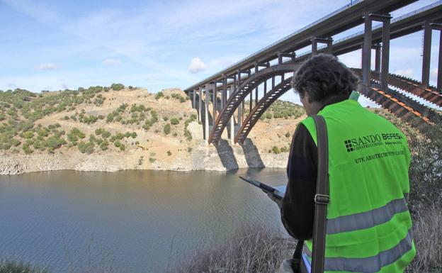 El Gobierno construirá un nuevo trasvase desde Alcántara a Cáceres para solucionar el problema del agua