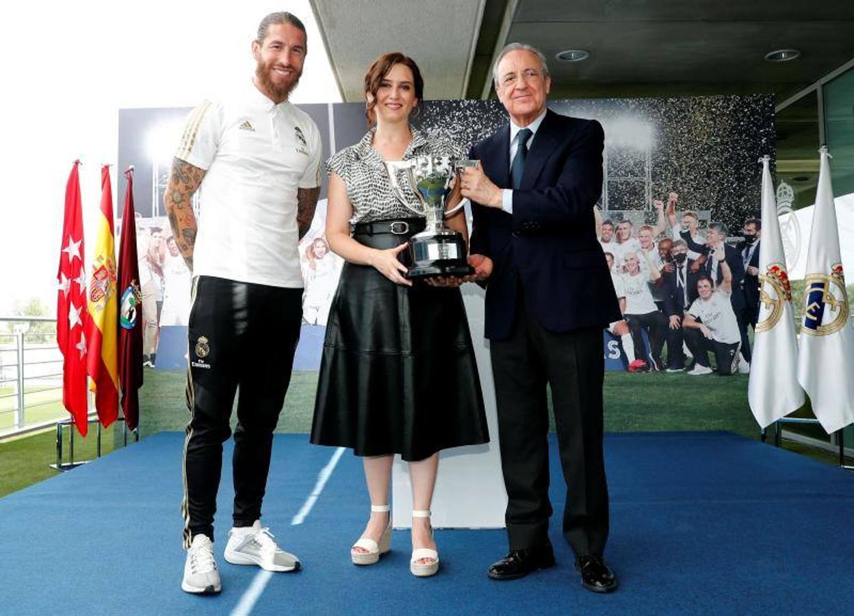 Las mejores imágenes de la fiesta oficial del Real Madrid por su 34ª Liga
