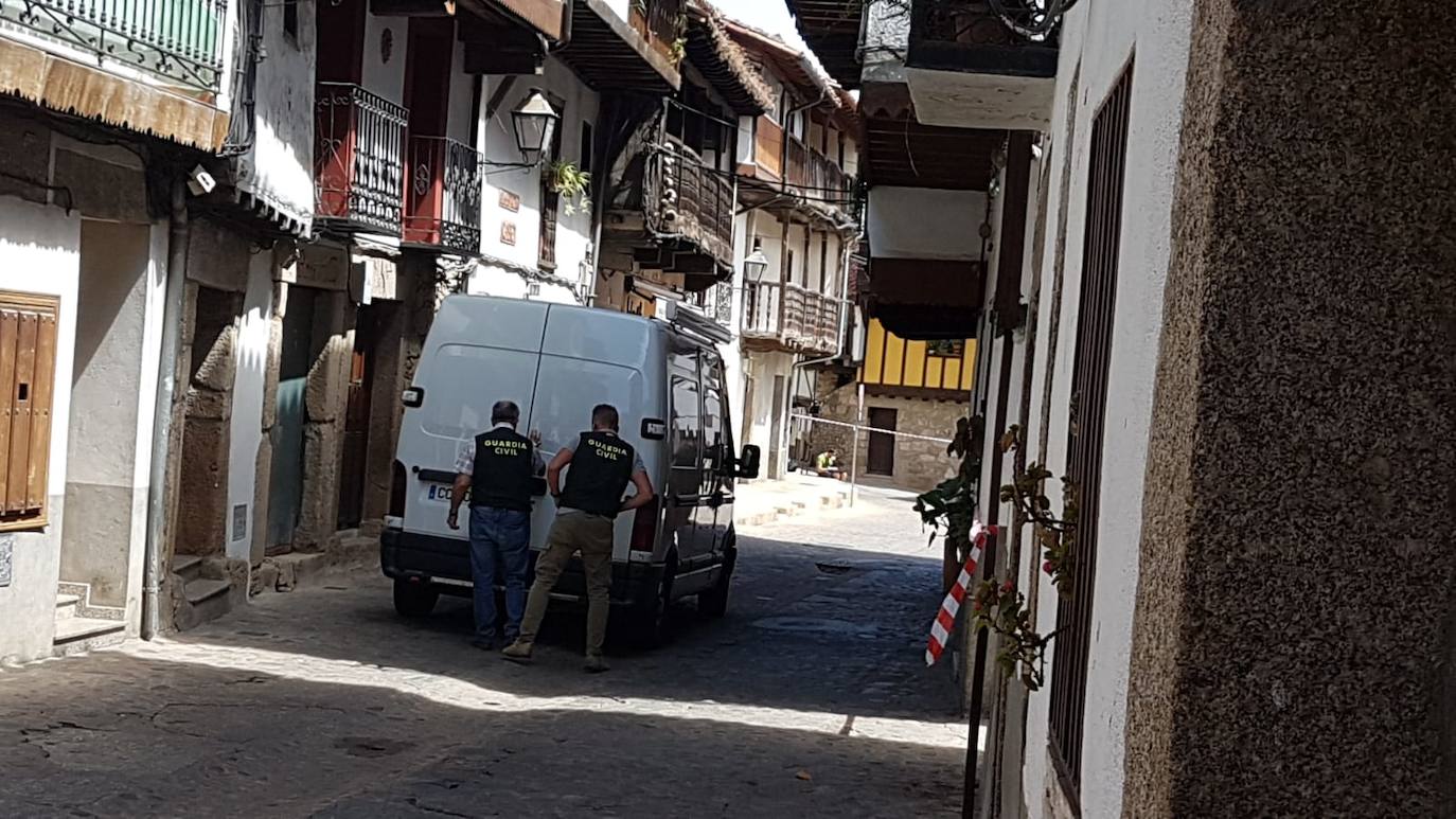 Aparece un antiguo obús de mortero en una casa deshabitada de Villanueva de la Vera