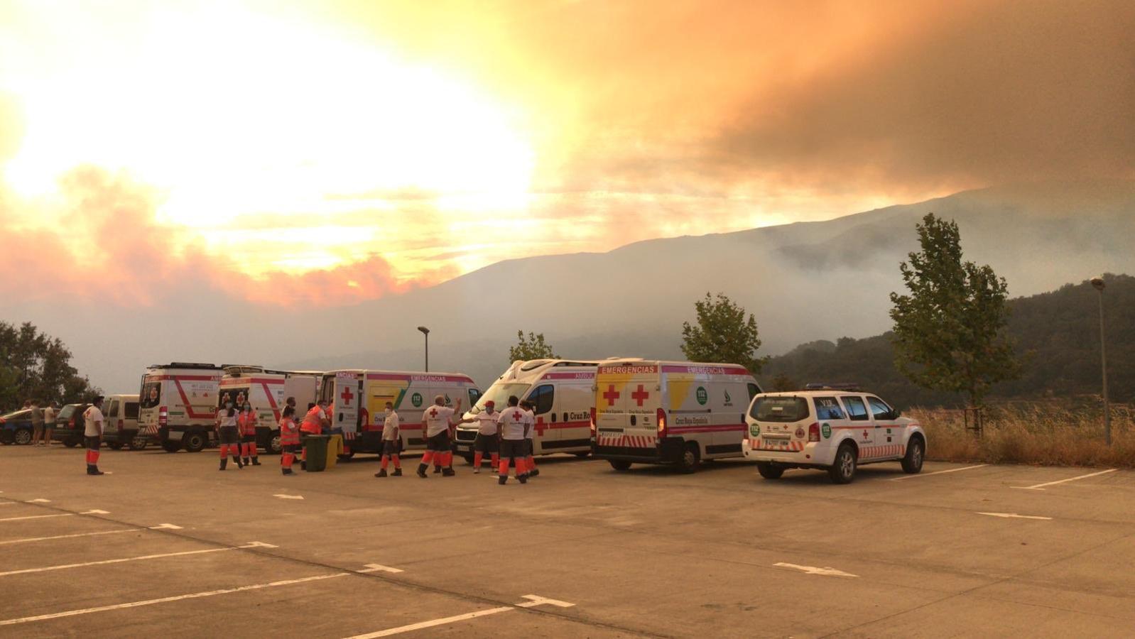 Avanza sin control un incendio en el Valle del Jerte y La Vera