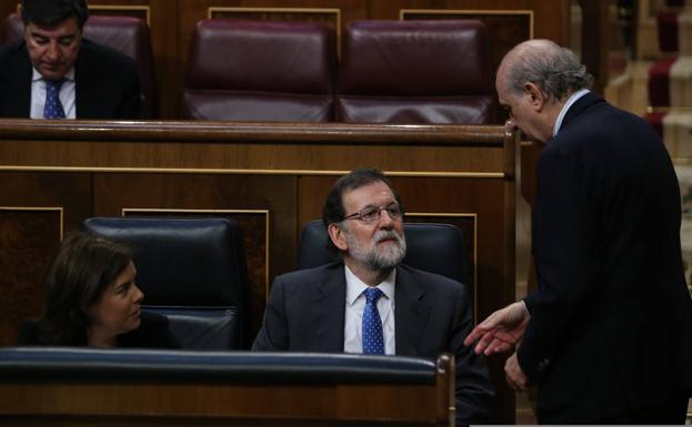 PSOE y Podemos ponen a Rajoy en el punto de mira de la comisión Kitchen