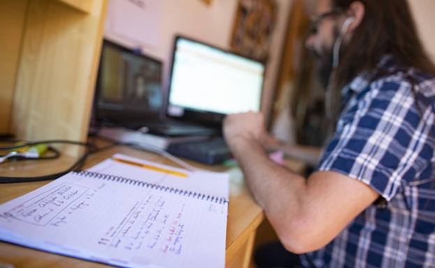 Más de 46.000 extremeños teletrabajan de manera habitual, el 12,4% del total de ocupados