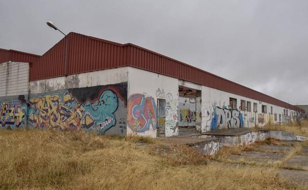 El Ayuntamiento de Badajoz demolerá el matadero y construirá un almacén para Vías y Obras