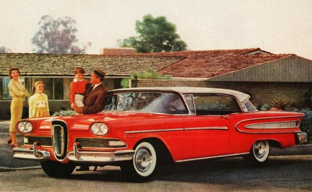 Imagen de un anuncio publicitario del Ford Edsel./