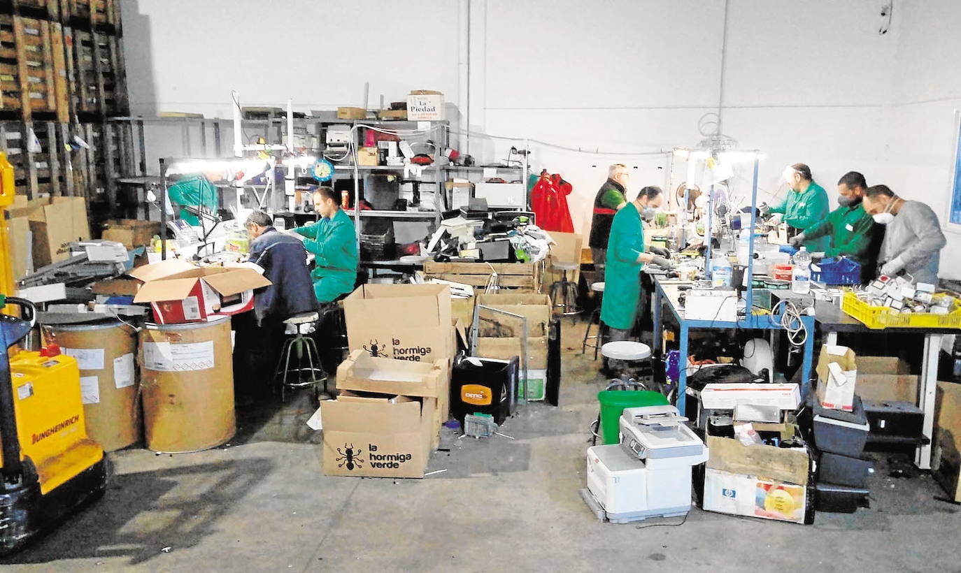 Las entidades de economía social ya pueden solicitar las ayudas de la Junta para mantener y crear empleo