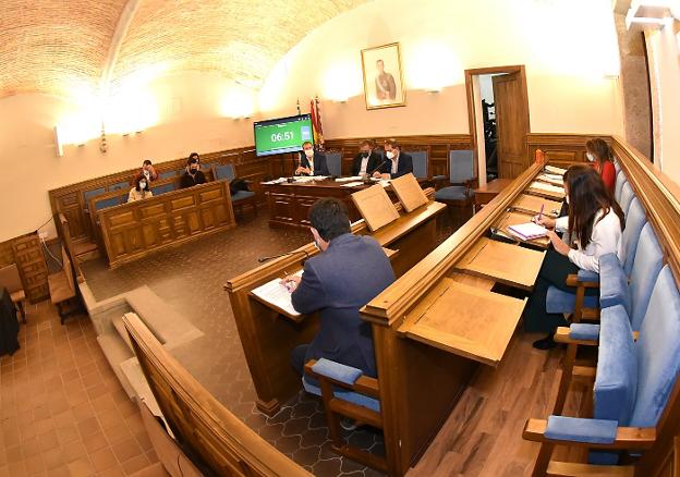 Los emprendedores no tendrán que pagar licencia para abrir un negocio en Plasencia