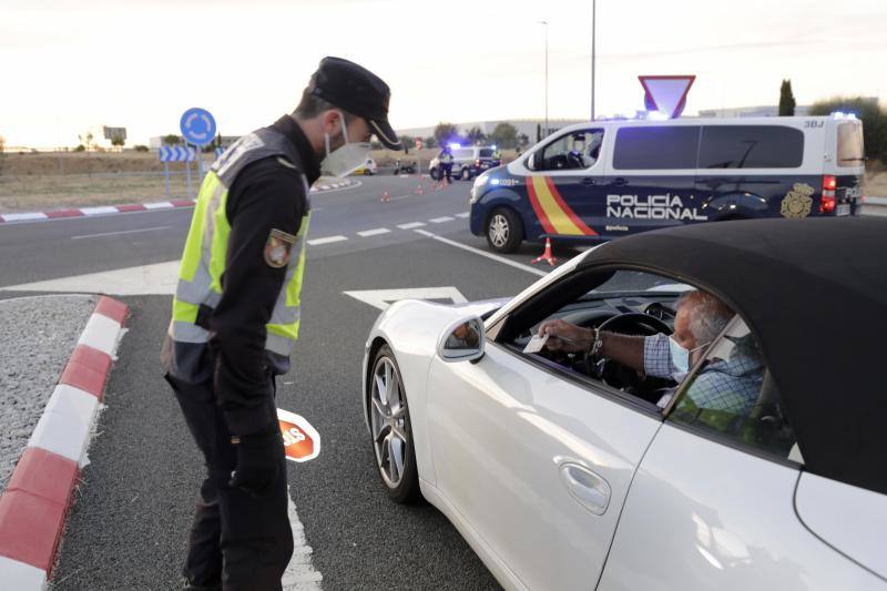 Las Fuerzas de Seguridad comienzan a vigilar la entrada de madrileños en la región