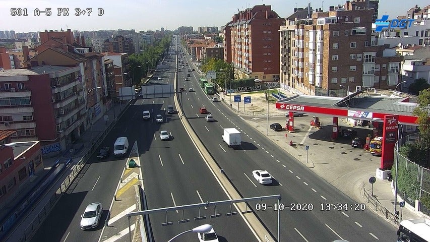 Así estaba la salida desde Madrid a Extremadura, a poco más de una hora para el cierre de la capital